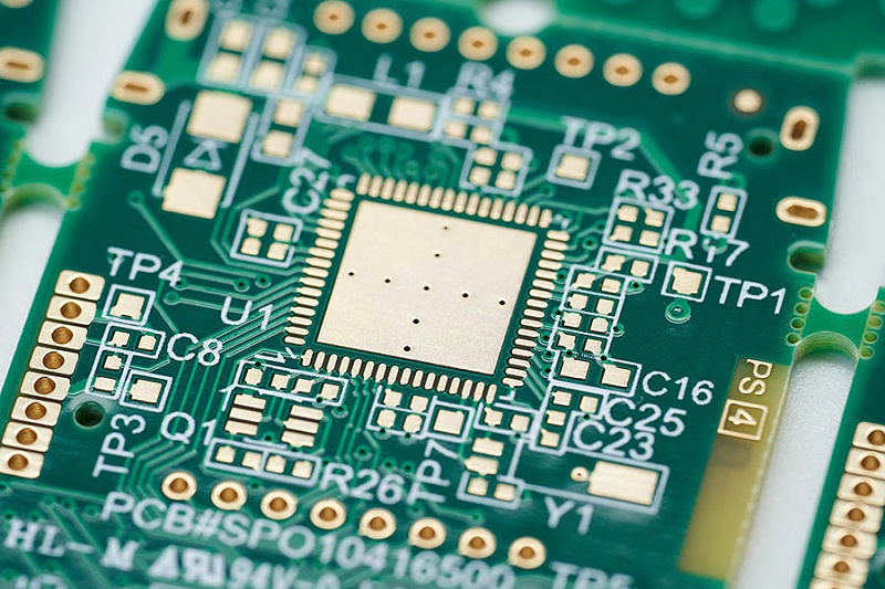 PCB 多層回路基板の利点は何ですか?