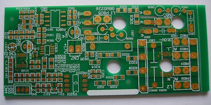 PCB 電源層配線設計のヒント